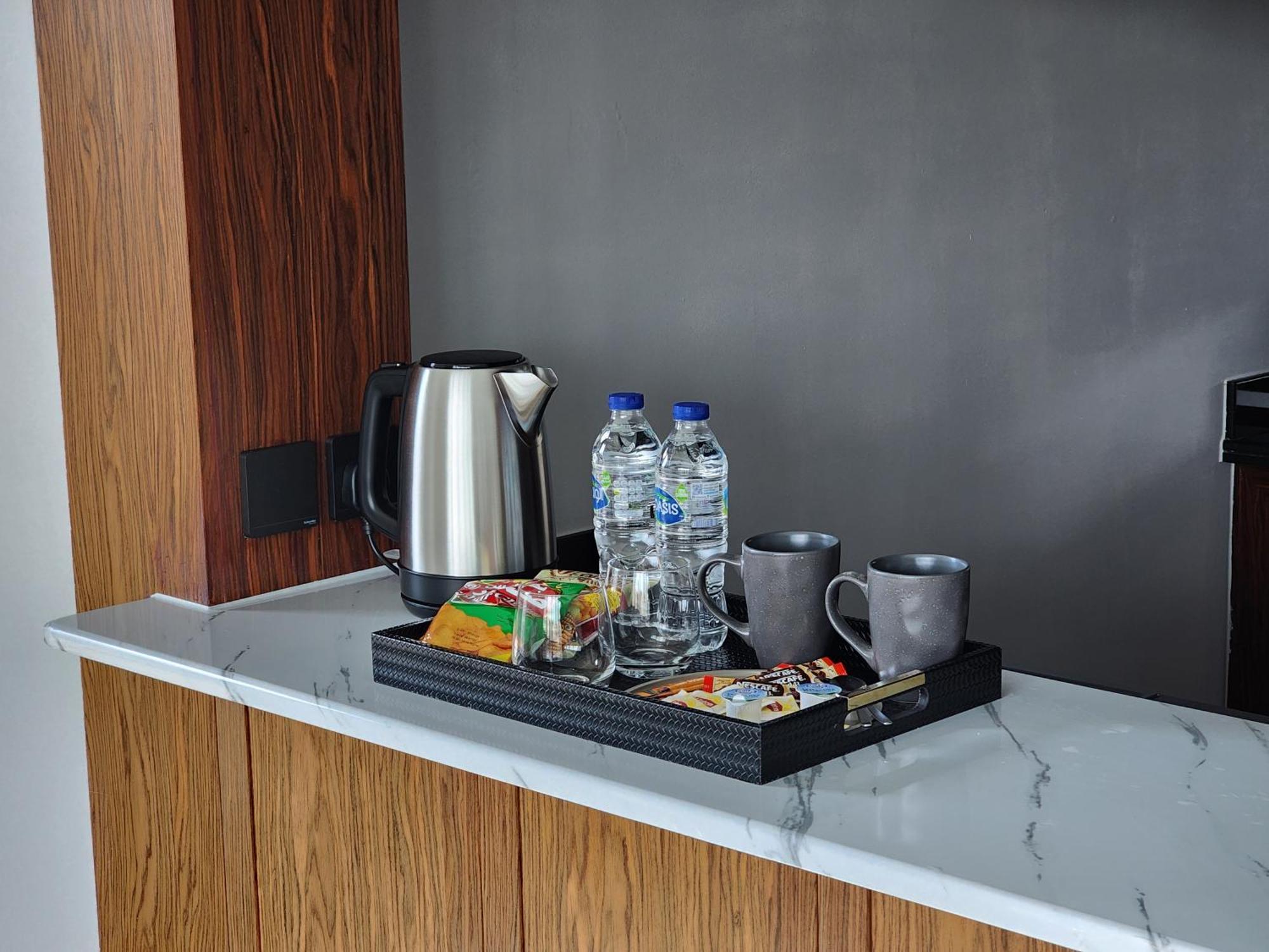 Apartament Downtown Oasis, Burj Khalifa Views, Luxury Amenities Dubaj Zewnętrze zdjęcie
