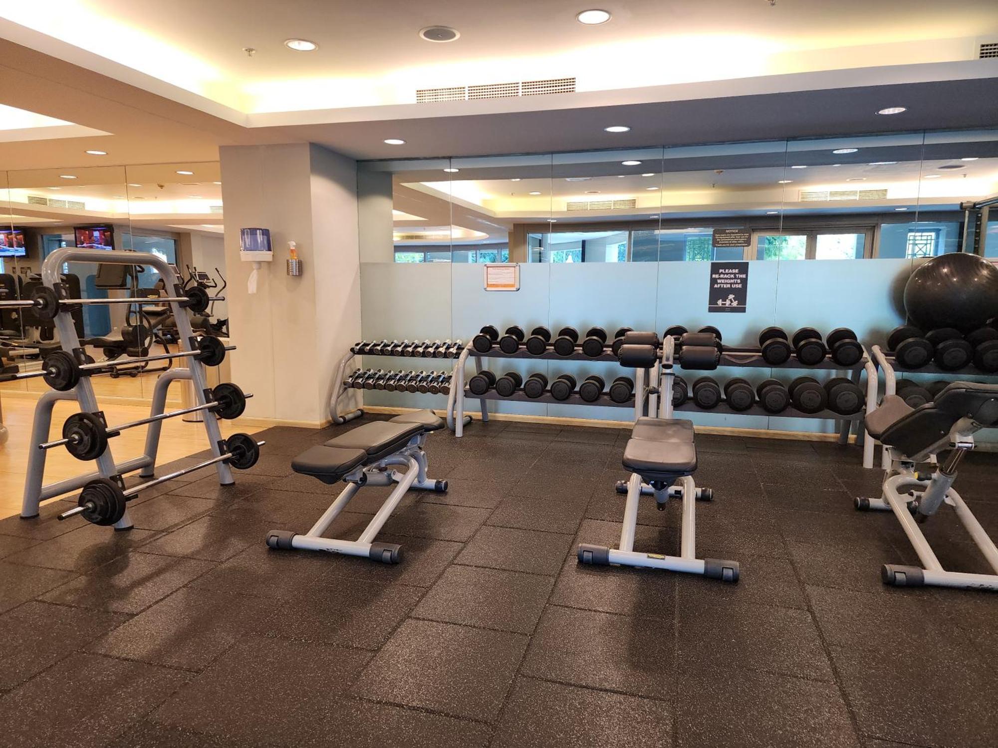 Apartament Downtown Oasis, Burj Khalifa Views, Luxury Amenities Dubaj Zewnętrze zdjęcie